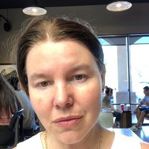 Meet your Posher, Lynn